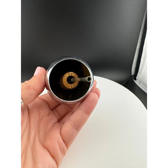 Vintage Stainless Steel Bubble Top Liquor Spout - Picture 5 of 5